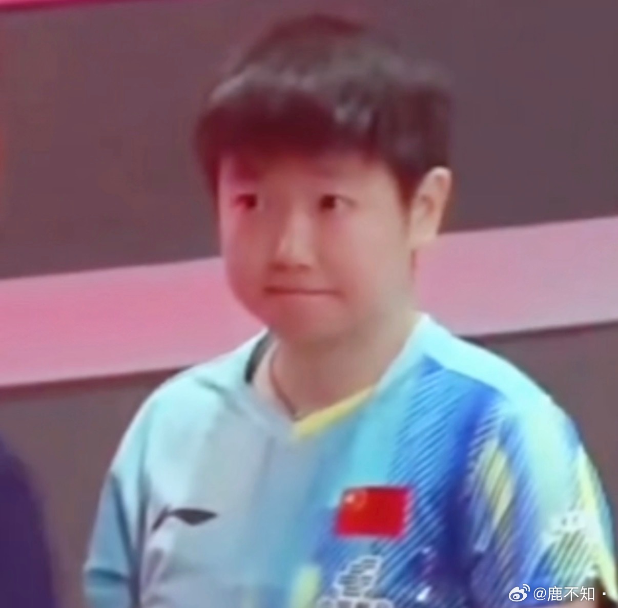 蒙牛孙颖莎恭喜携手开启新篇章！从冠益乳到品牌全线，实力登顶，荣耀升级。和长得萌