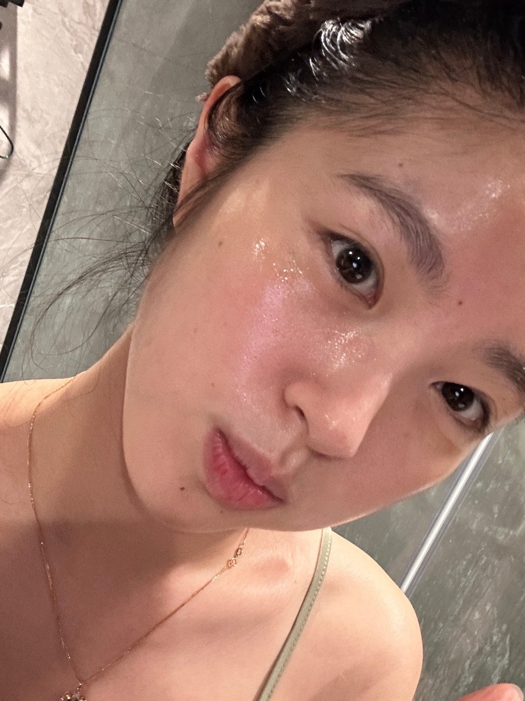 不化妆的话就非常舒服​​​