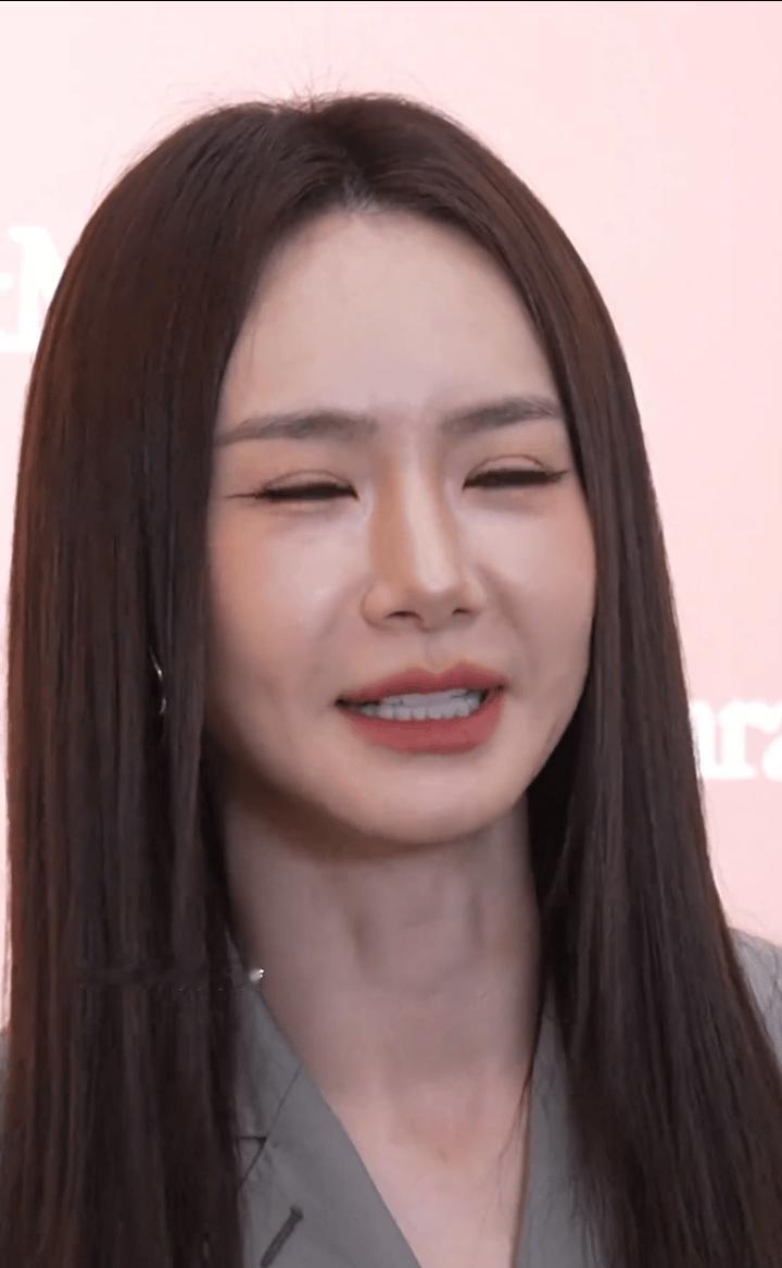 果然医美是有瘾的戚薇变成了沈梦辰沈梦辰淹没在了网红里最终蒋欣笑到了最后这