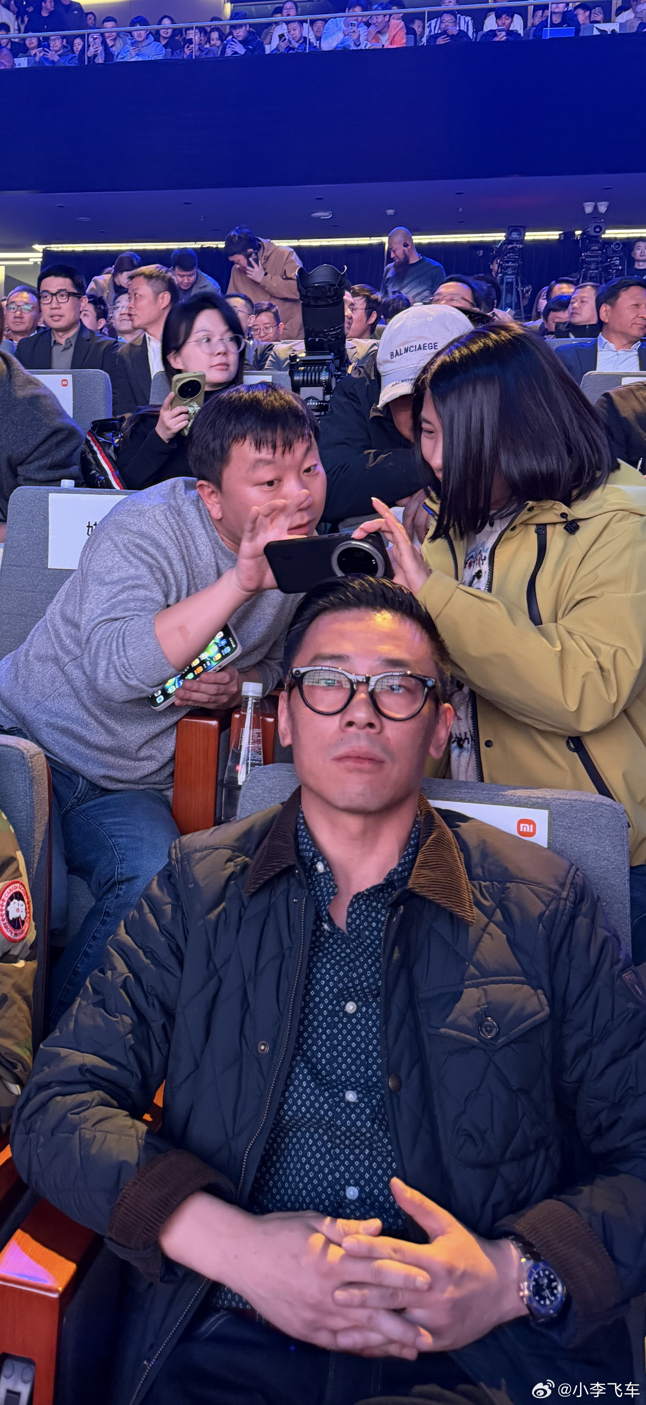 小李飞车兄弟们！小米新SU7发布会！李副总这位置是不是太装了离雷总最近的一次，