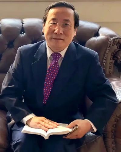 高志凯这次话说得很重，一点余地都没留。他直接把话挑明了：非洲一些国家长期把中国的