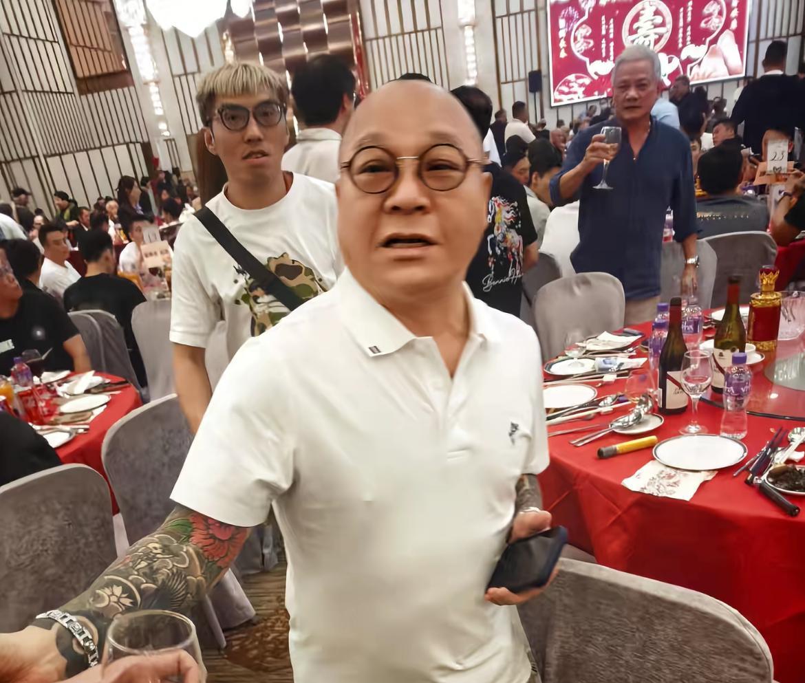 “江湖大佬”蒋师爷88岁大寿好隆重，多位江湖猛人到场，“上海仔”郭永鸿缺席“新