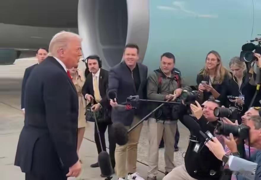 联合国管不了美国！特朗普在空军一号急忙表态：中国有对付我们的办法。特朗普这波