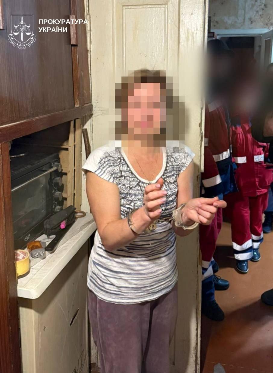 乌克兰基辅州伊尔彭市发生一场悲剧：一名54岁的妇女因为70岁的丈夫持有“亲俄观点