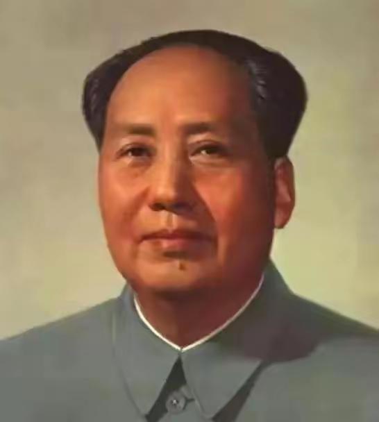 预约爆满，官方没等来盛典，数万人却挤爆了通道。​2026年9月9日，毛主席逝