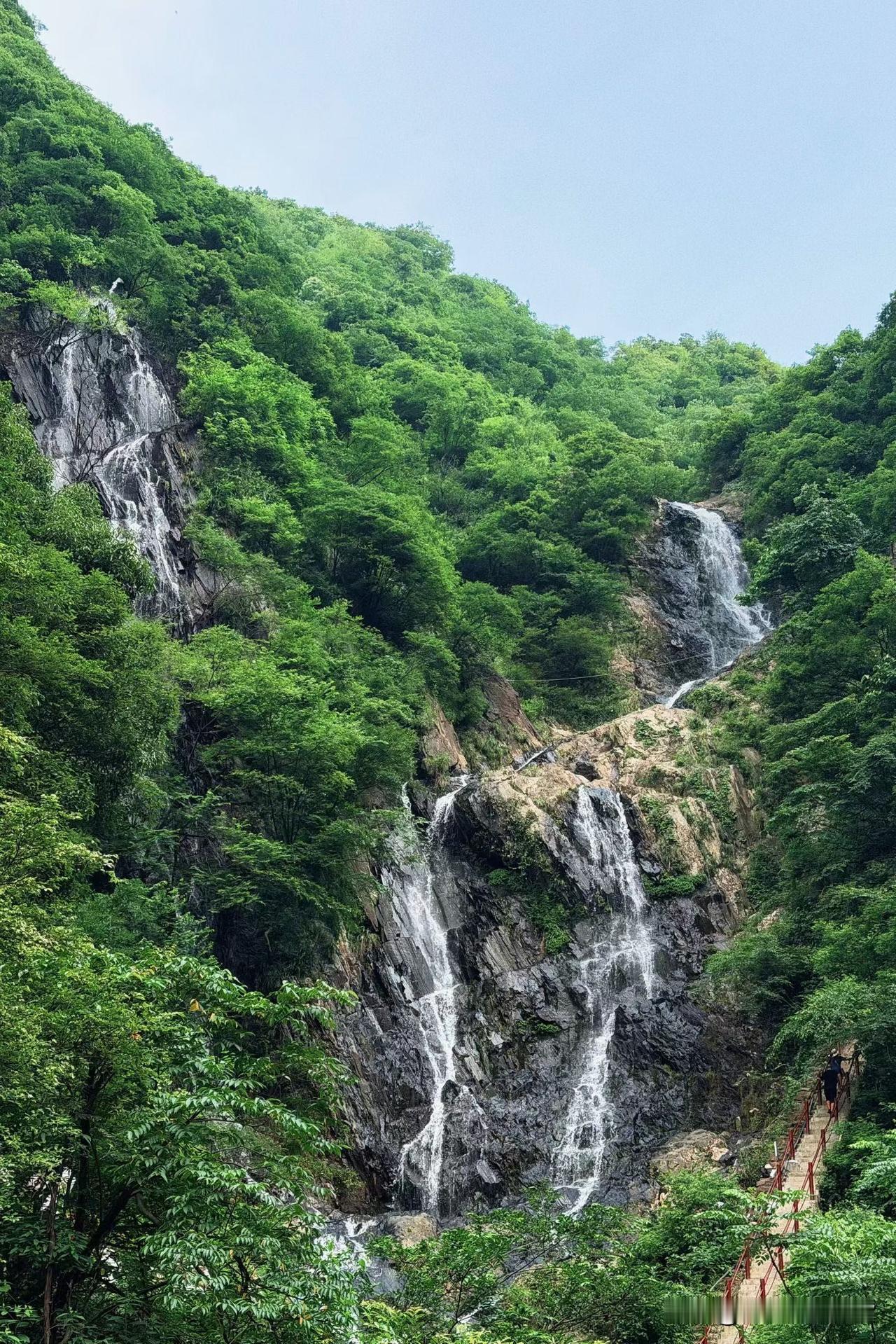湖南湘潭旅游，0元秘境💧曹家坳瀑布｜打卡攻略长株潭周末遛娃好去处！藏在昌山