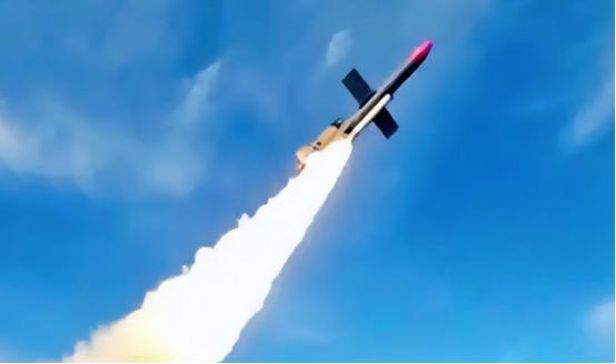 胆大包天！谁也没想到，乌军竟敢迈出最疯狂的一步，直接把导弹打到了俄罗斯的洲际导弹