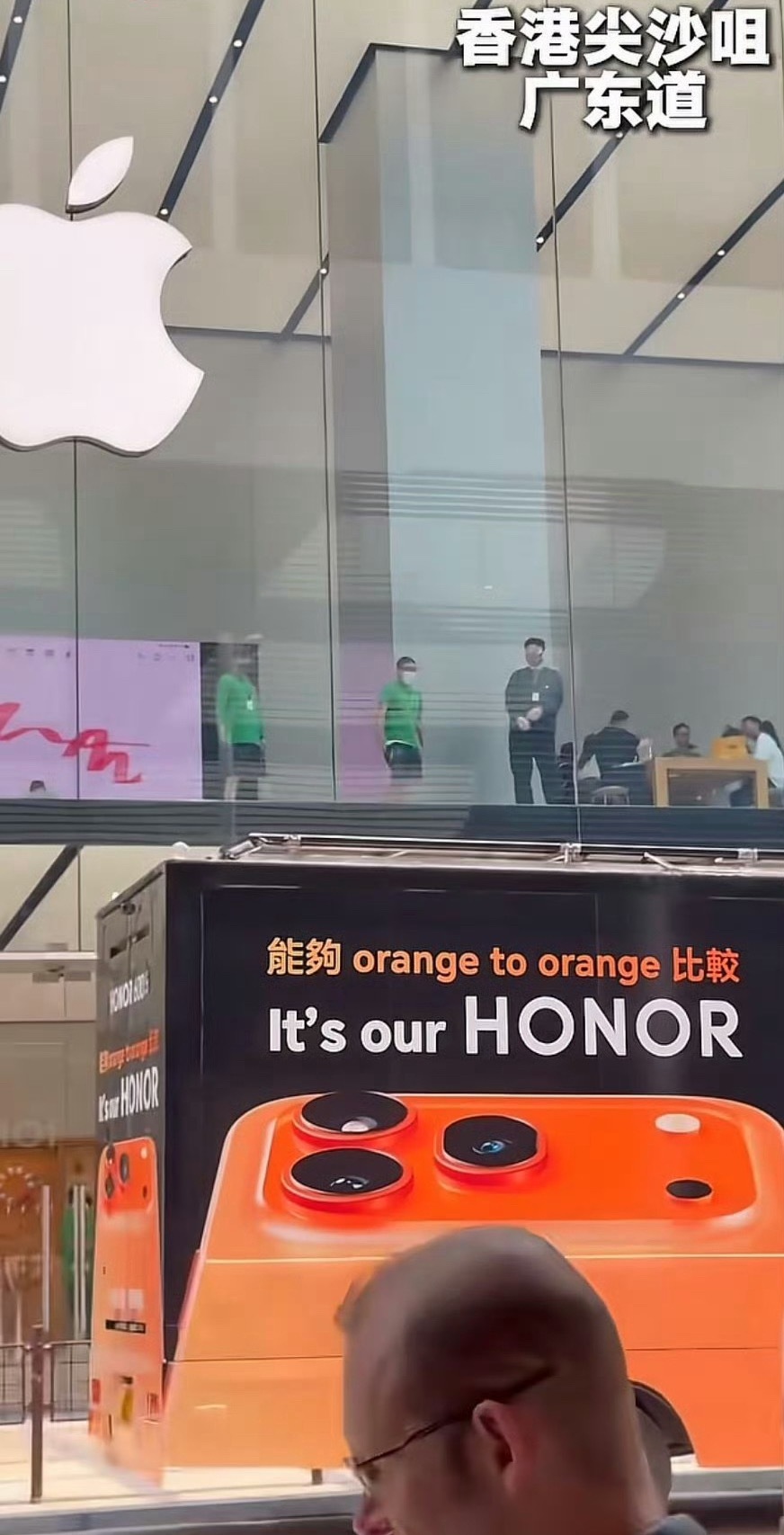 如何评价荣耀这种行为？