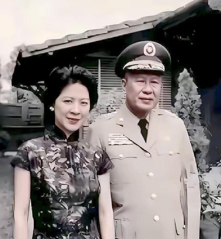 1925年，32岁的白崇禧在桂林迎娶22岁的马佩璋。这位新娘是当地人人称道的“桂