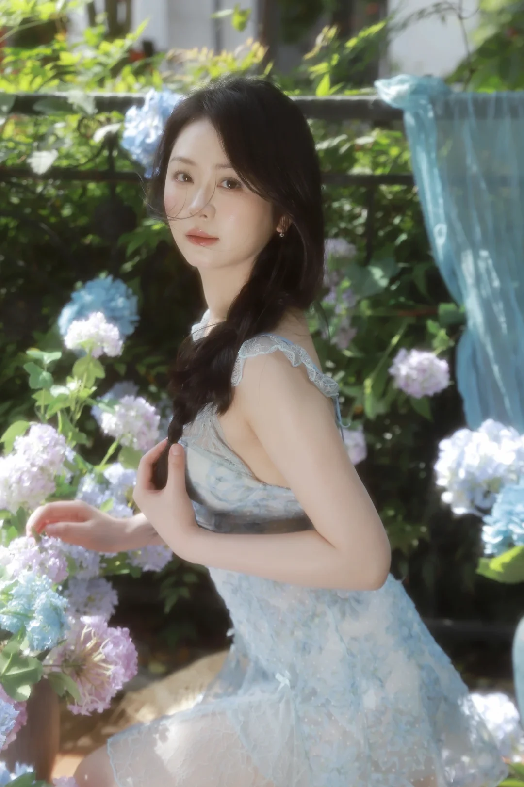 在小院里拍到超绝的绣球花客片啦～
