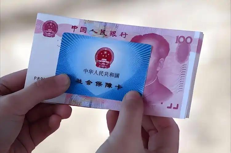 为啥子女都喜欢有退休金的父母？原因很现实。有退休金的父母，经济上相对独立，不用子