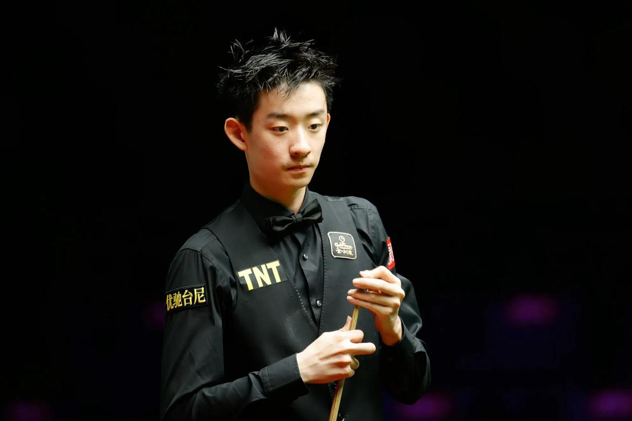 北京时间4月28日凌晨，刚刚结束了一场斯诺克世锦赛1/8决赛，国际锦标赛冠军、世