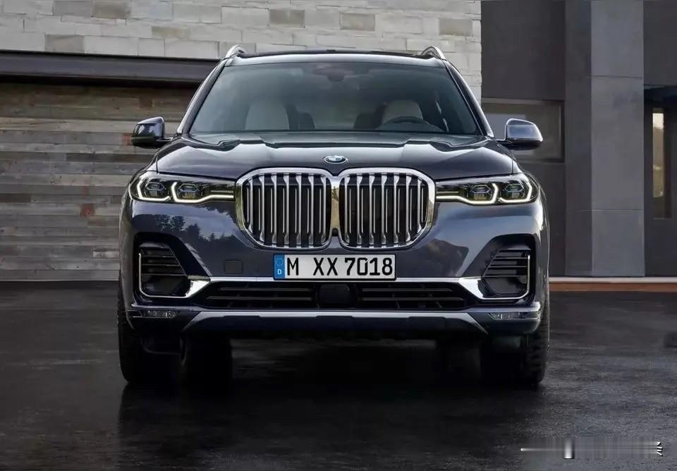 奥迪Q8和宝马X7哪个好看，这得看个人审美。奥迪Q8前端是八边形大尺寸进气嘴，