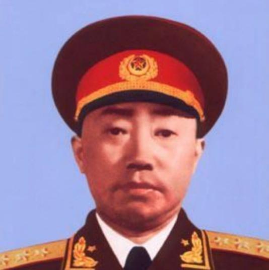 1978年，开国上将彭绍辉病逝，妻子张纬却发现遗体不对劲，当即向中央提出