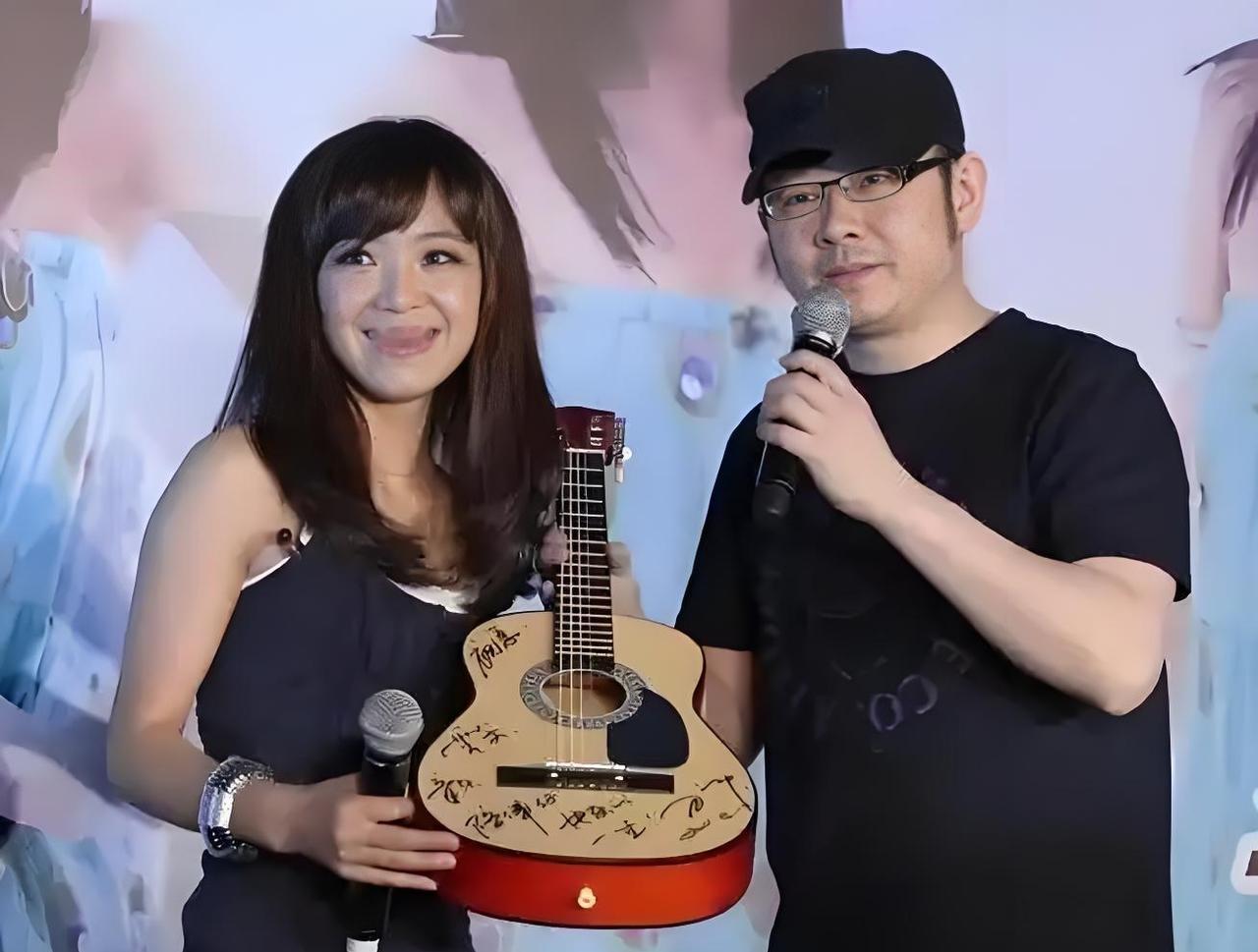 刀郎和云朵这波“音乐互撕”太让人震惊了！刀郎刚下架云朵的成名曲，云朵立刻反击——