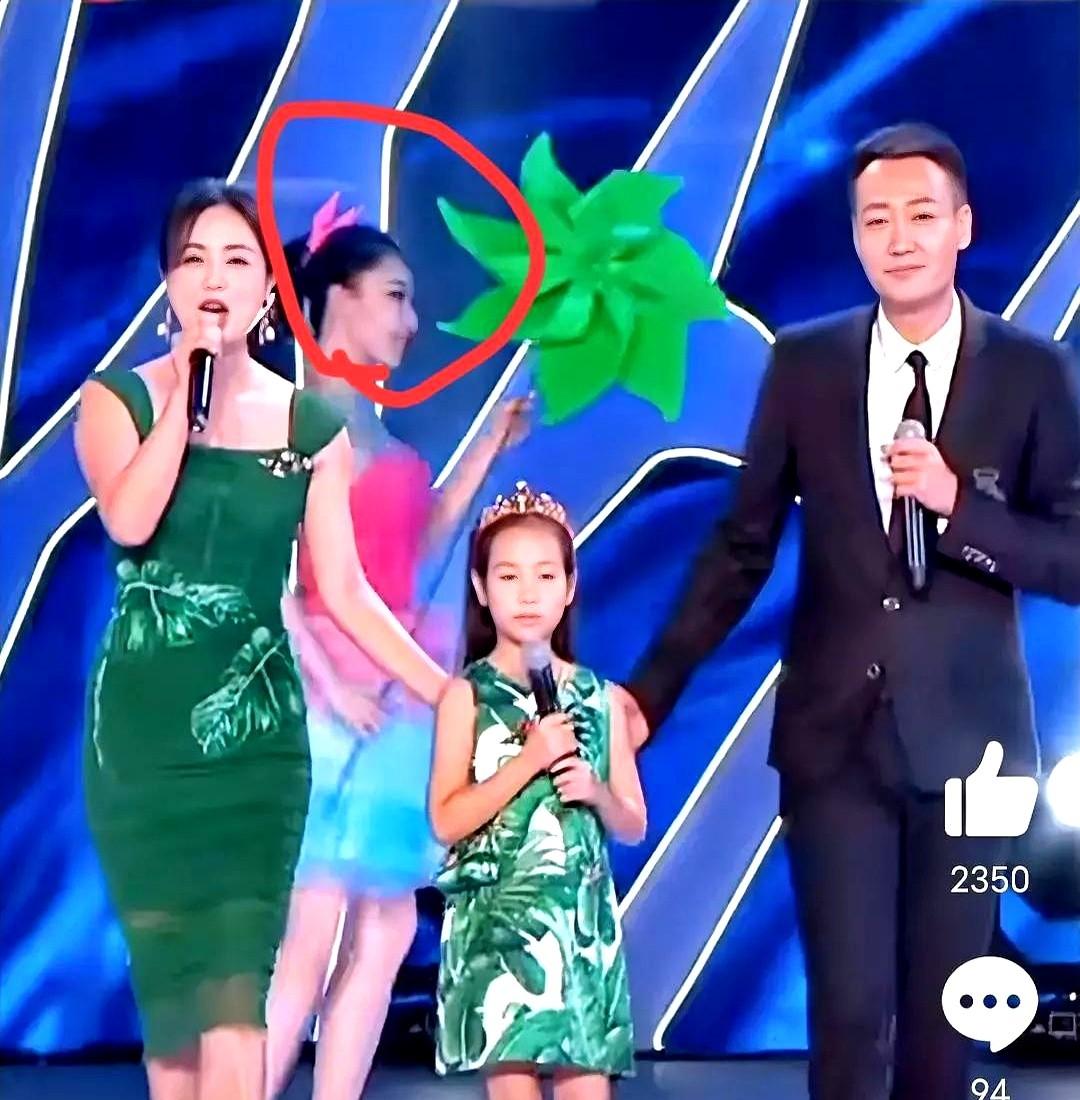 全网最痛心的女儿！当红演员夫妻17岁独生女突然失去妈妈，她才是真正被命运暴击