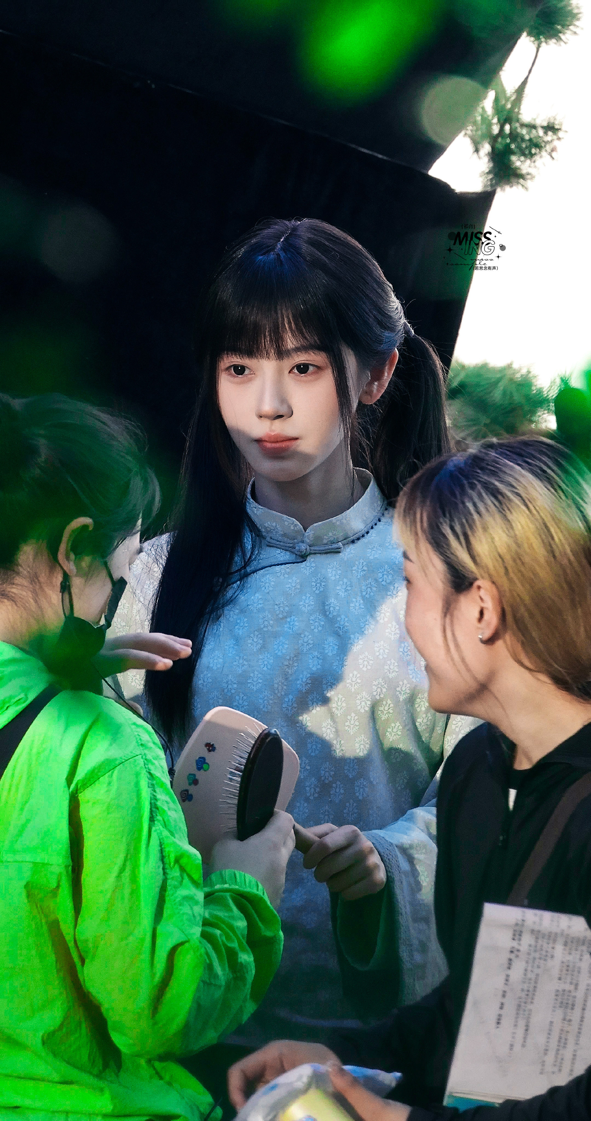鞠婧祎苏绿夏我竟才看到这么萌的一张图好漂亮的双马尾好喜欢