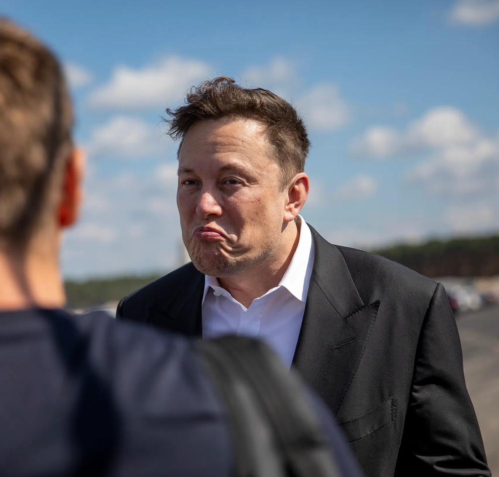 超过75%的股东支持了马斯克的10,000亿美元薪资计划！当地时间11月6日