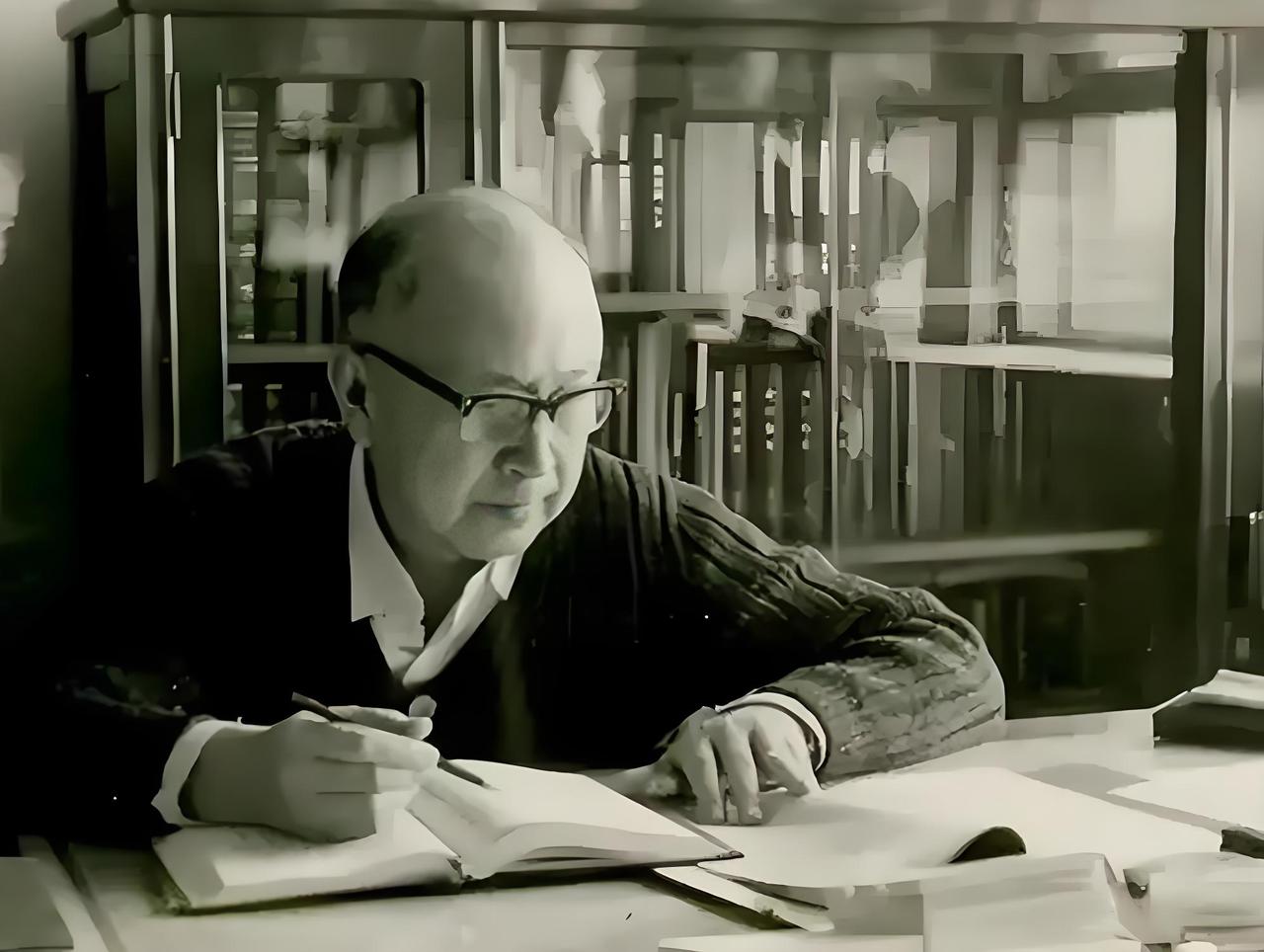 你知道钱学森最牛的本事是啥吗？不是造导弹，是看人。1964年戈壁滩上，气温快50