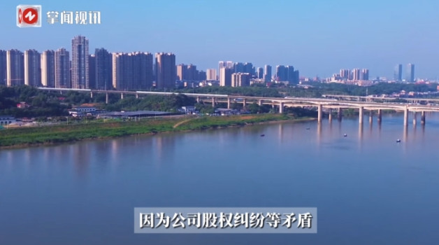 人怎么能这么狠心！”湖南湘潭，一男子在自己父亲去世后，不仅偷偷领取了父亲的骨灰，