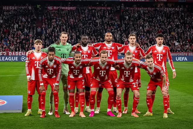 欧冠最年轻连续3场破门, 卡尔社媒晒照: 创造历史