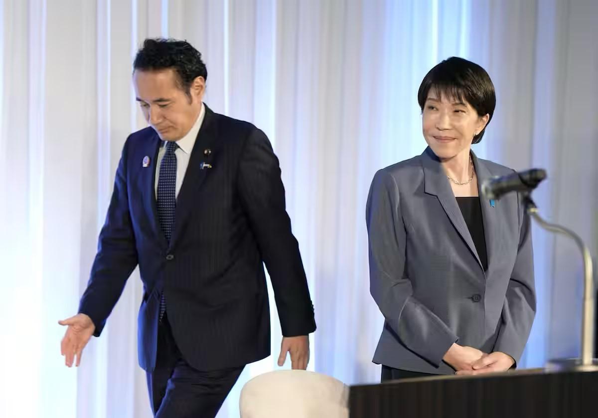 阁僚扬言拿财政预算报复选民，高市早苗这次选择了死保。日本时事通讯社8日报道，日