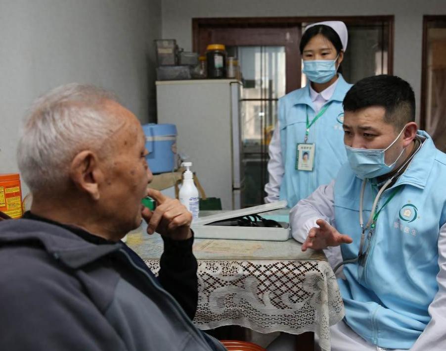 67岁大伯冠心病离世,生前饮食清淡常锻炼,两个“教训”值得深思饮食清淡、坚持