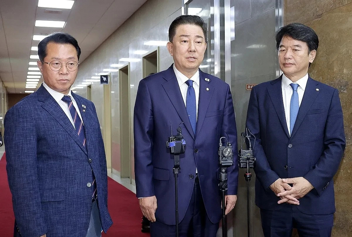 韩国国会又吵翻天了，这日子没法过了啥？韩国国会又打起来了