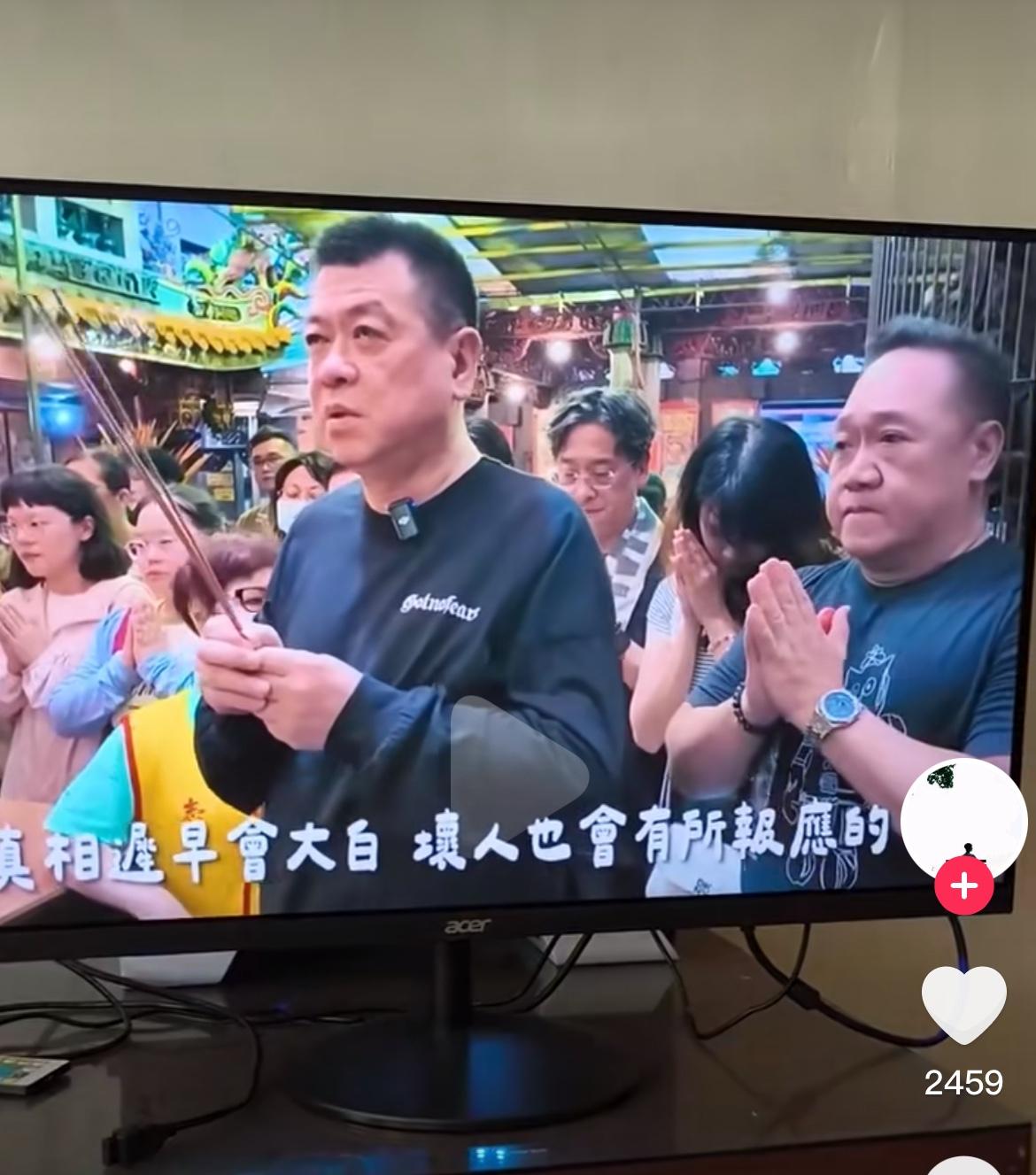 孙德荣老师的八小时无声直播，打动了三万多人的心，也让三万多人流下了感动的泪水。