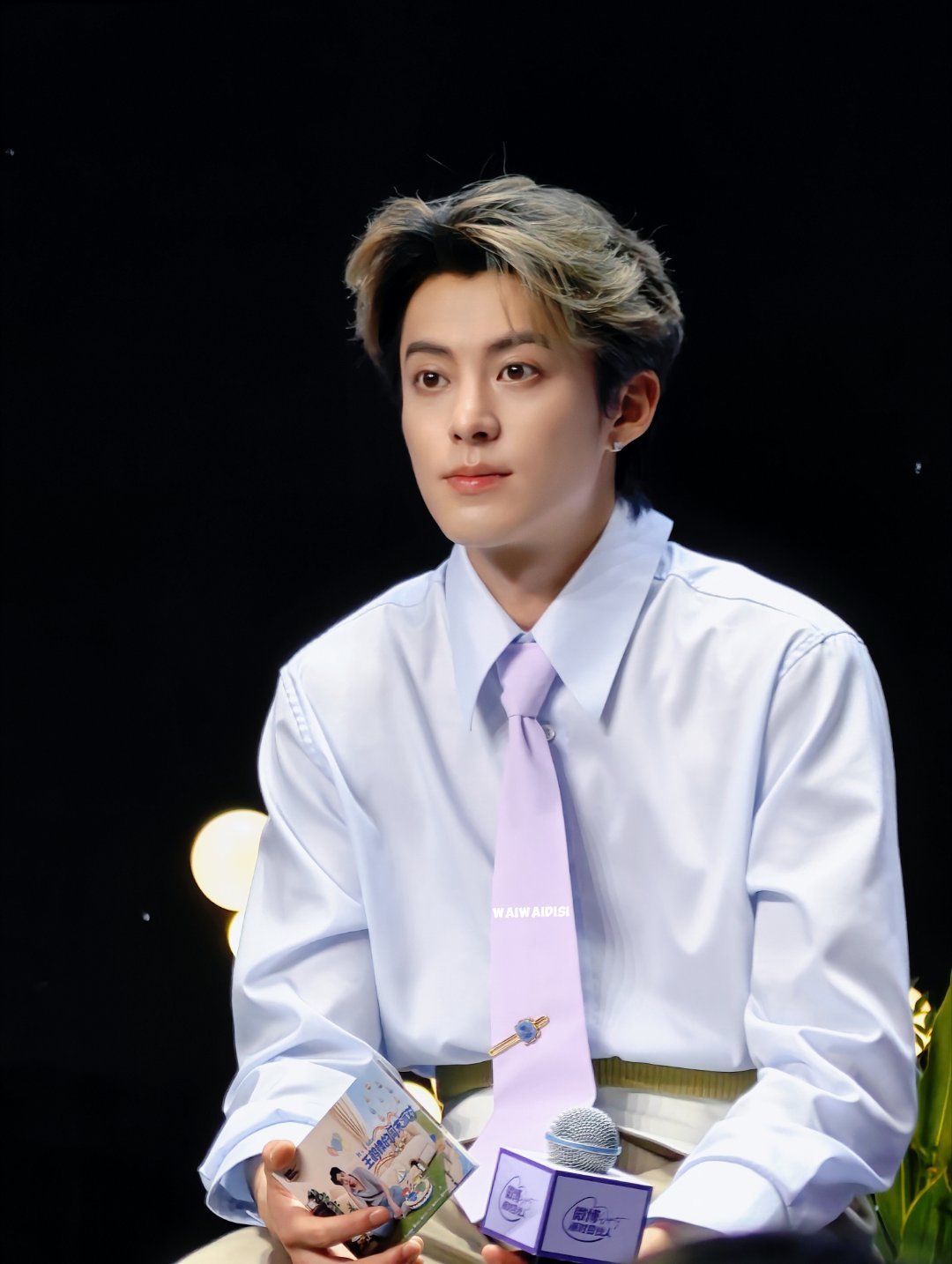 王鹤棣王鹤棣的周末派对微博派对合伙人萌妹萌妹大眼萌妹😍
