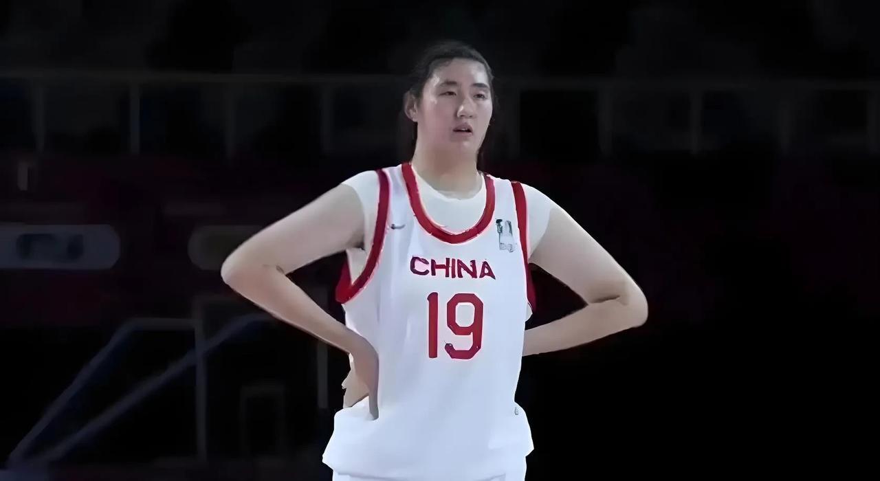 张子宇太强了！北京时间6月13日，中国女篮VS波黑女篮开打，比赛一开始，女篮在进
