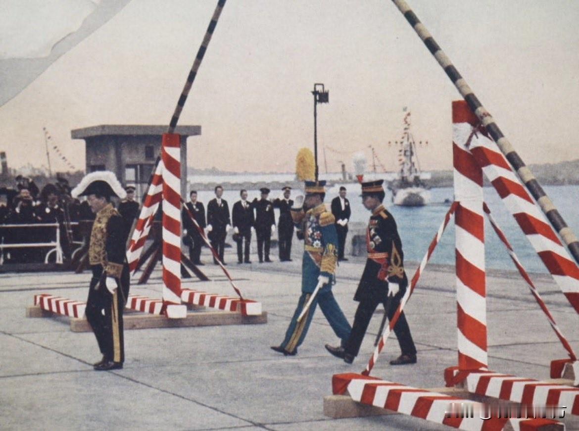 1935年4月6日（日本昭和10年），溥仪作为“伪满洲国皇帝”访问日本的照片（第