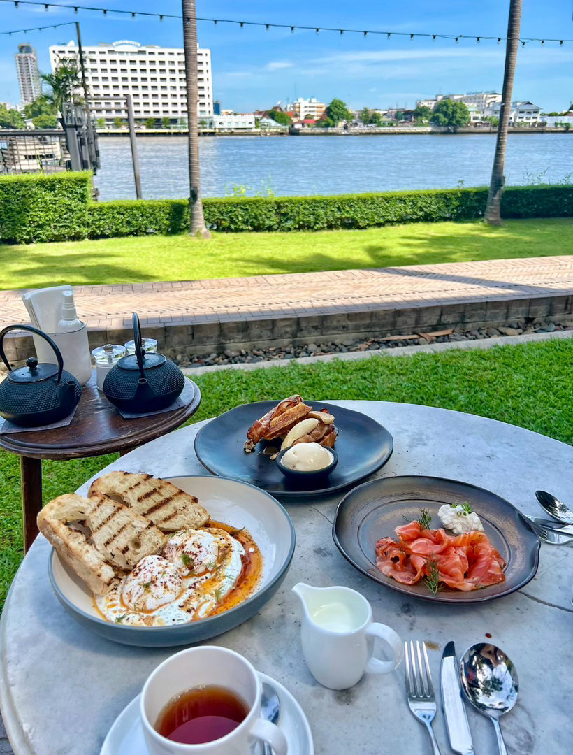 特别想吃一家旅游城市有名的五星级酒店的早餐但是一看旺季要3000一晚还要加钱才