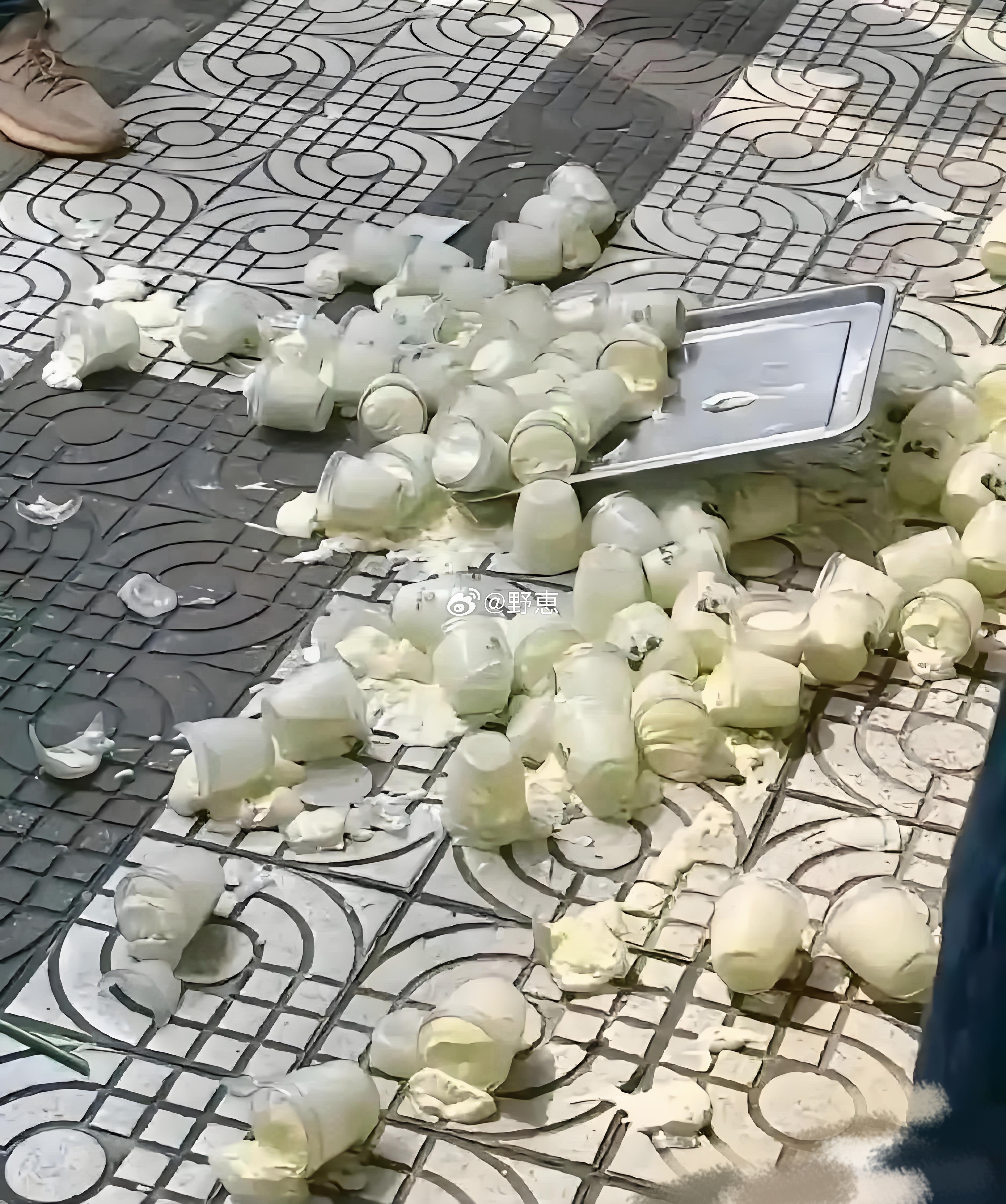 一瞬间不知道存钱的意义在哪了