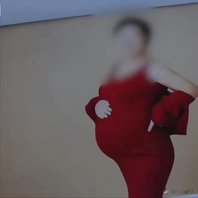 上海某位女子竟然同时拥有三个“丈夫”，其中一个领了证、其余两个只是办了酒席，还用