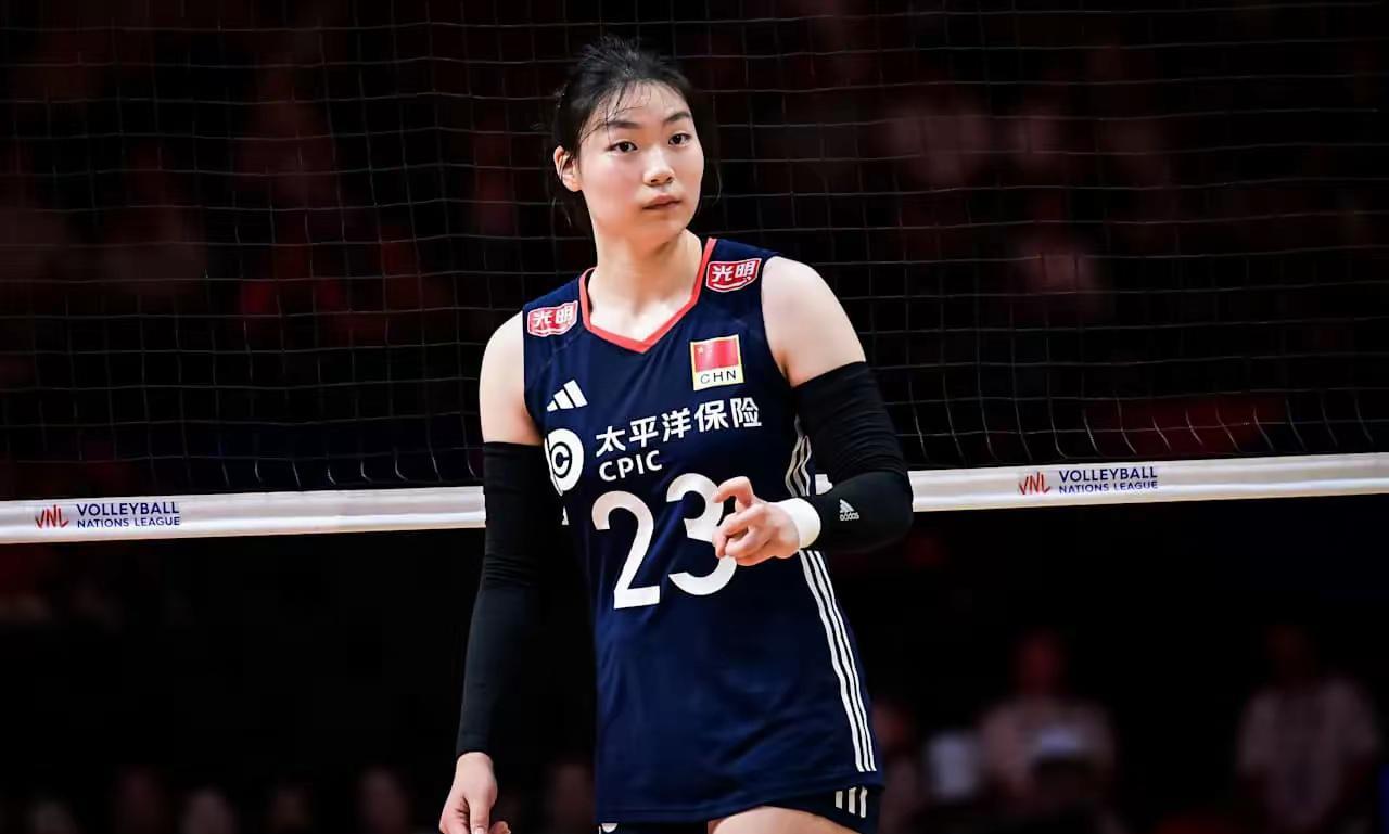 U21女排主力二传朱航霆，出自天津女排青年队。尽管在U21女排世锦赛初期是以替补