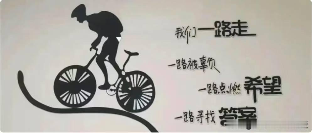 美股市场科技股板块大跌，怎么看？谈一下个人的看法：第一：科技板块赛道拥挤，出