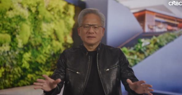 黄仁勋称英伟达在华遭遇实质性“软封杀”！5月21日，英伟达CEO黄仁勋接受采访时