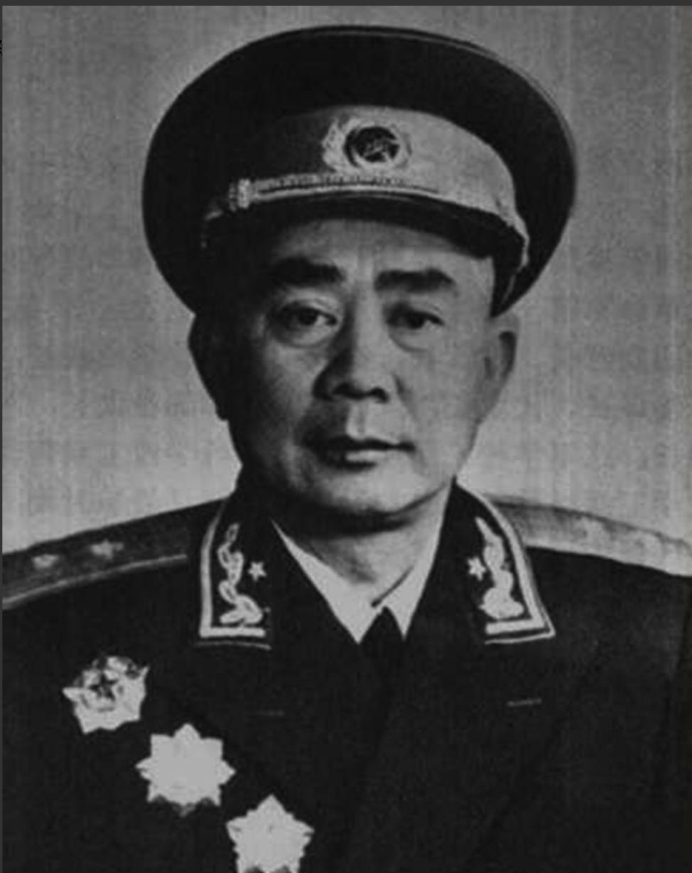 1970年，一位开国中将竟遭人杀害，凶手落网后疯狂叫嚣："我就是想找个垫背的！"