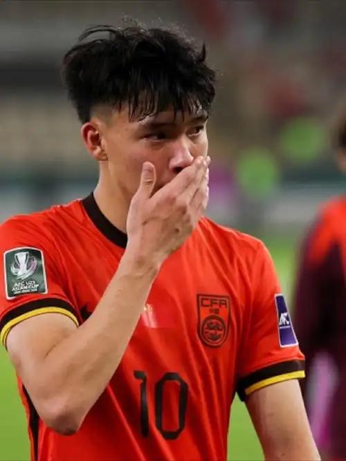 中国球迷太久没这么痛快过了！96-58，一场酣畅淋漓的大胜，李俊贤在U18亚洲杯