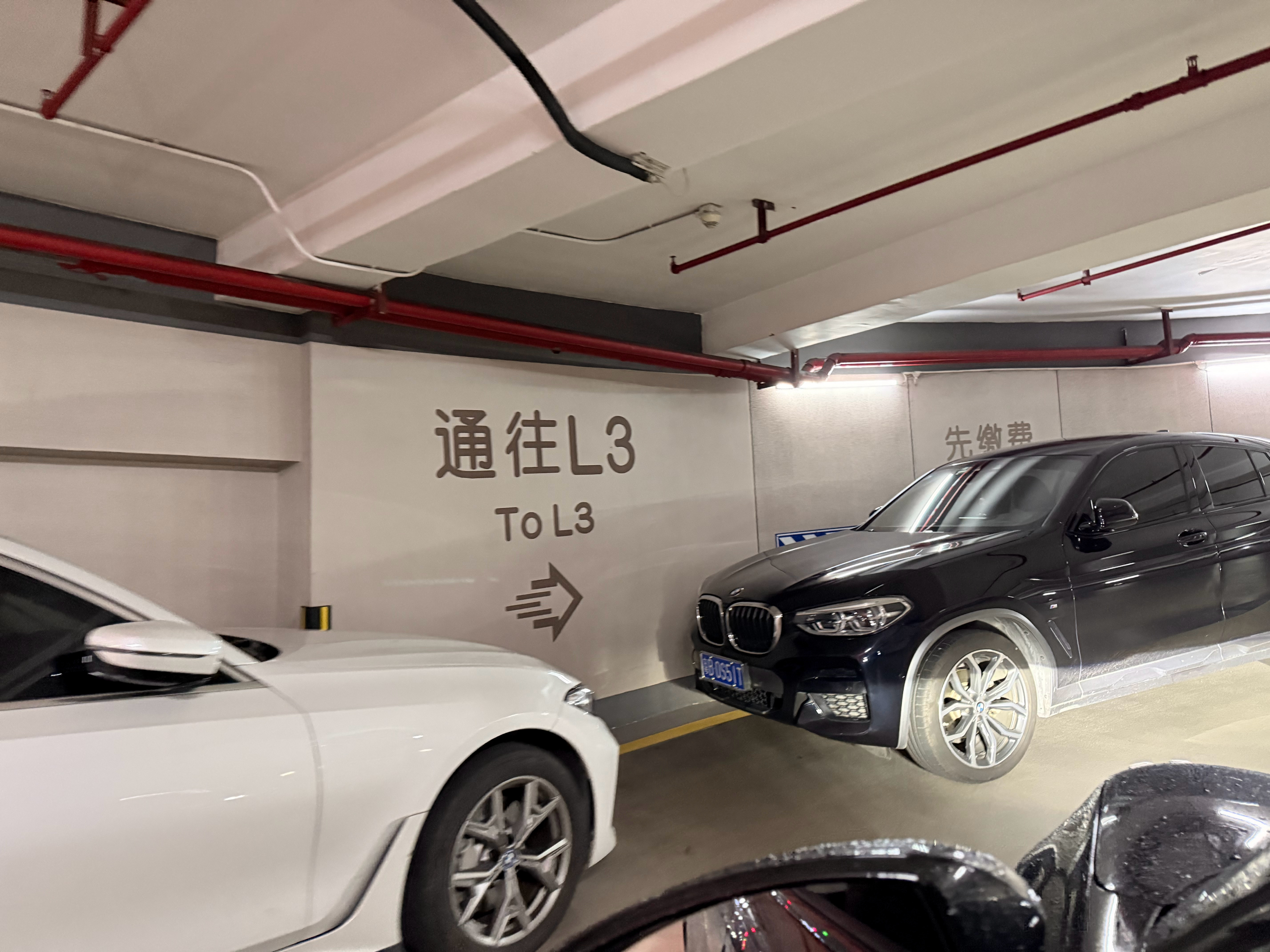 前几天广东经历了一场超级台风每个在台风来临之前大家都从各种渠道获得了预警信息车辆