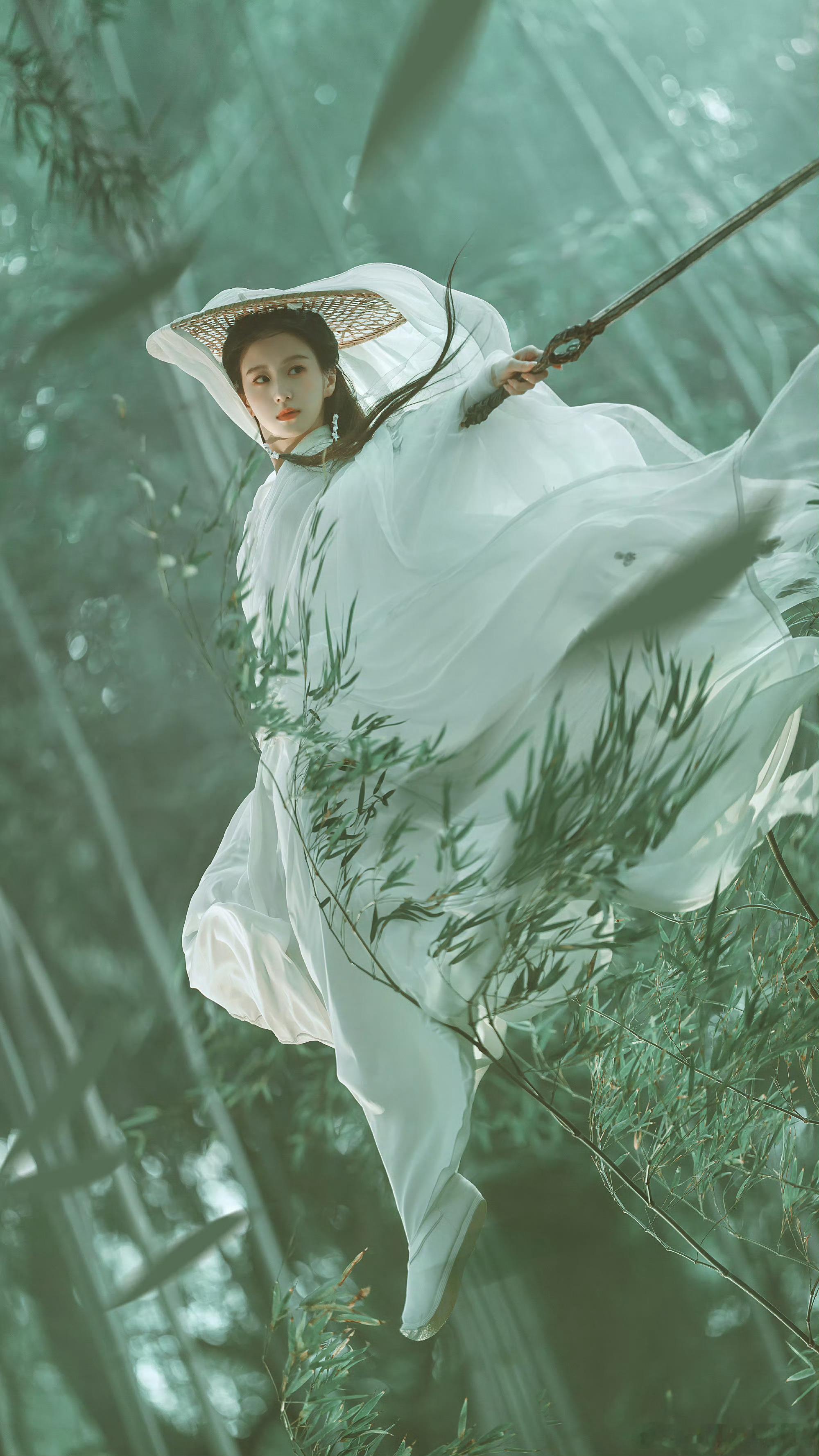 包上恩一组武侠写真，好适合演小龙女啊肥包