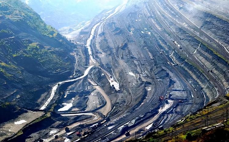 山西的煤炭资源，如果不控制的一直挖下去，多少年能挖完呢？ 山西，曾被誉为