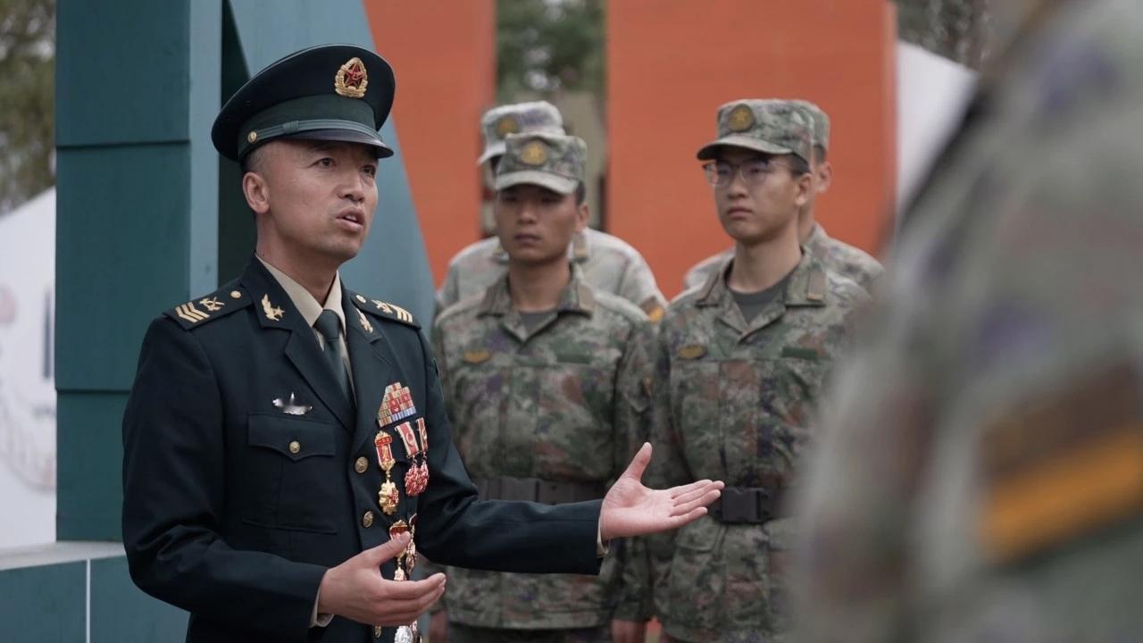 一级军士长，赵静肩全军士官优秀人才奖，火箭军“十大砺剑尖兵”，火箭军复合型军士标