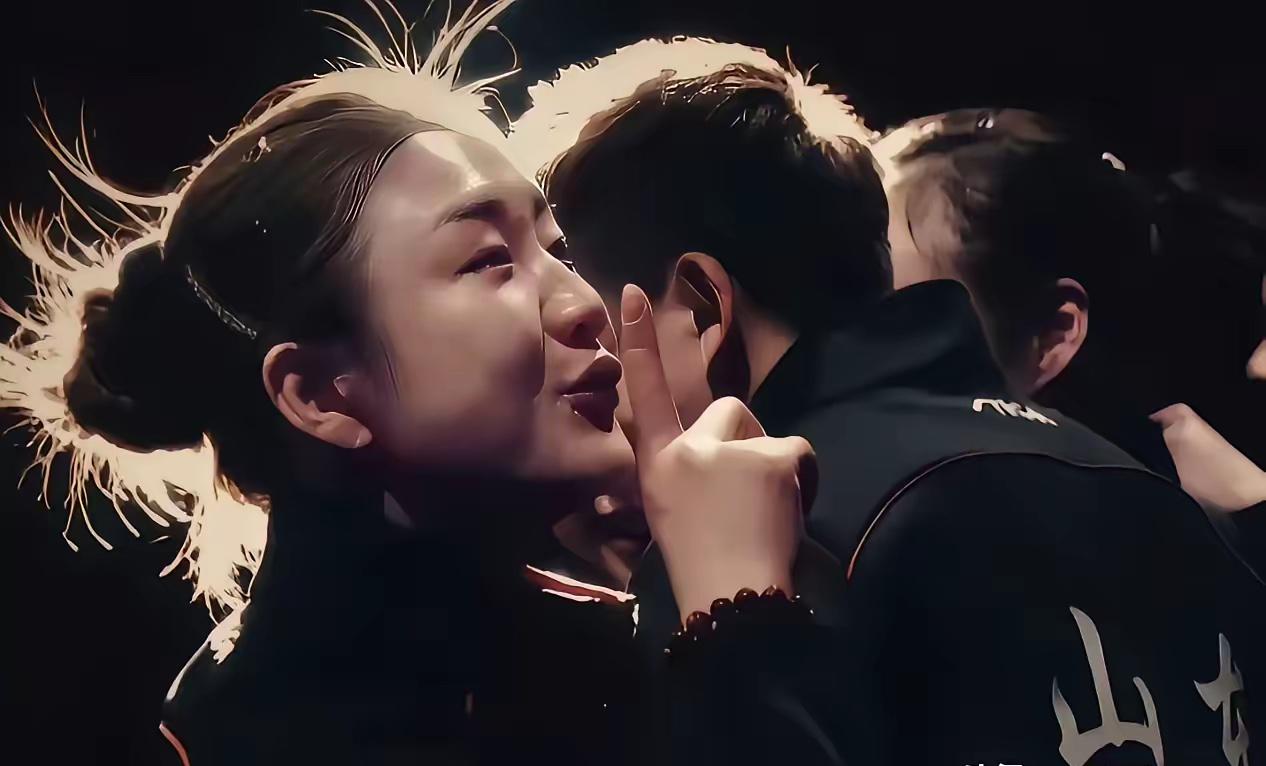 十五运最佳摄影作品非这张陈梦莫属！摄影师必须加鸡腿，谁见过这般“张扬”的大梦，霸