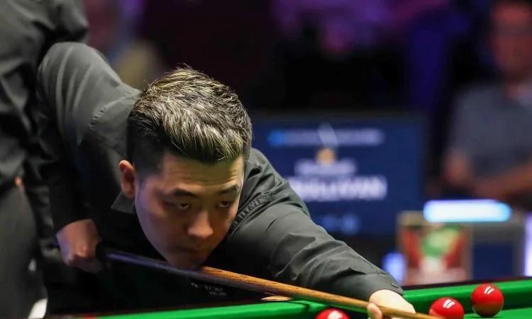 不看不知道，田鹏飞次世锦赛成绩如下：07年，田鹏飞世锦赛止步80强；08年，