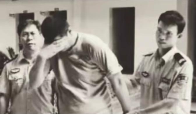 1991年6月，南京某部队警卫连连长在营区巡查时，巡查到了连队武器库窗户旁，而眼