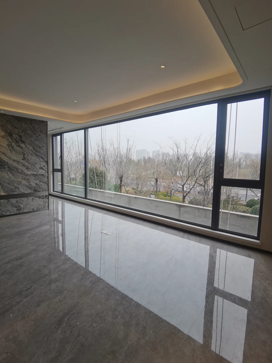 春江观澜业主急售！142平河景头排