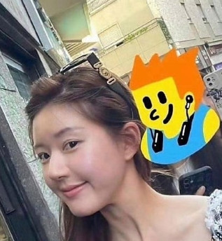 赵露思真够大胆！素颜出镜还不修图，这颜值杠杠的，没啥争议了吧！