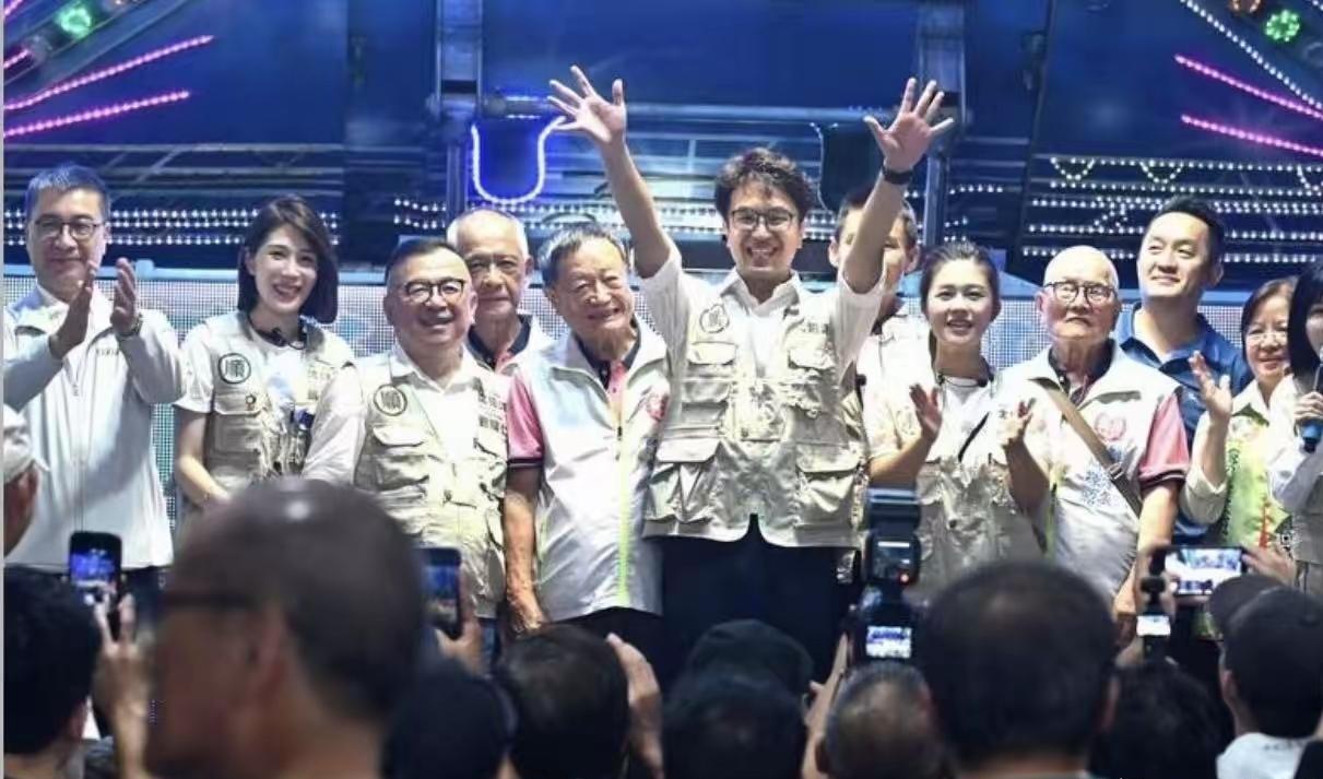沈伯洋说，鲁比奥被制裁，改名叫卢比奥之后，一样可以到大陆来。于是他半调侃的说，
